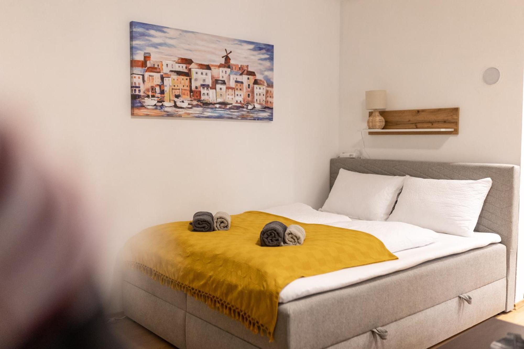 Studio Apartman Planb, Self Check In Osijek Exteriör bild