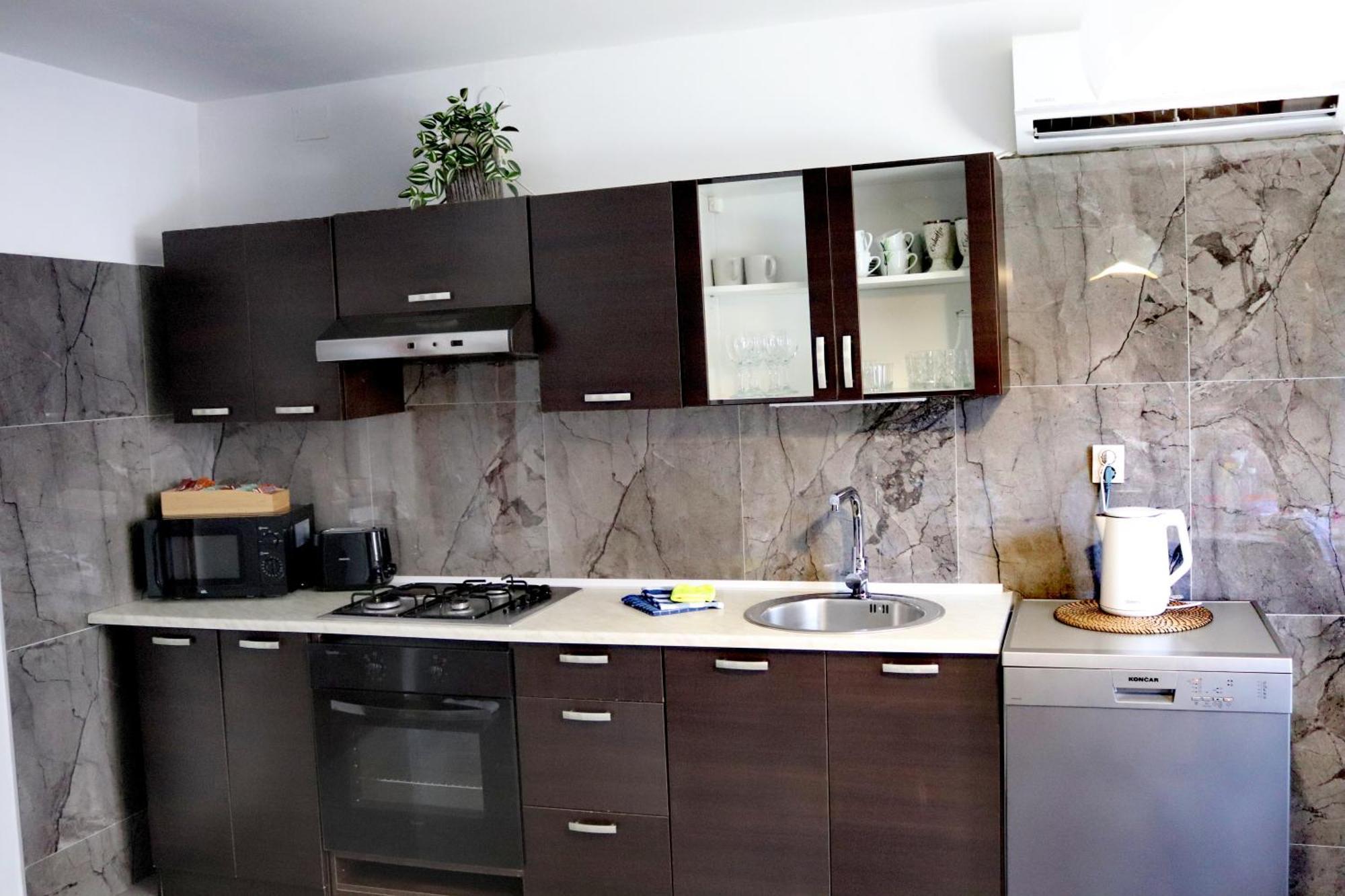 Studio Apartman Planb, Self Check In Osijek Exteriör bild