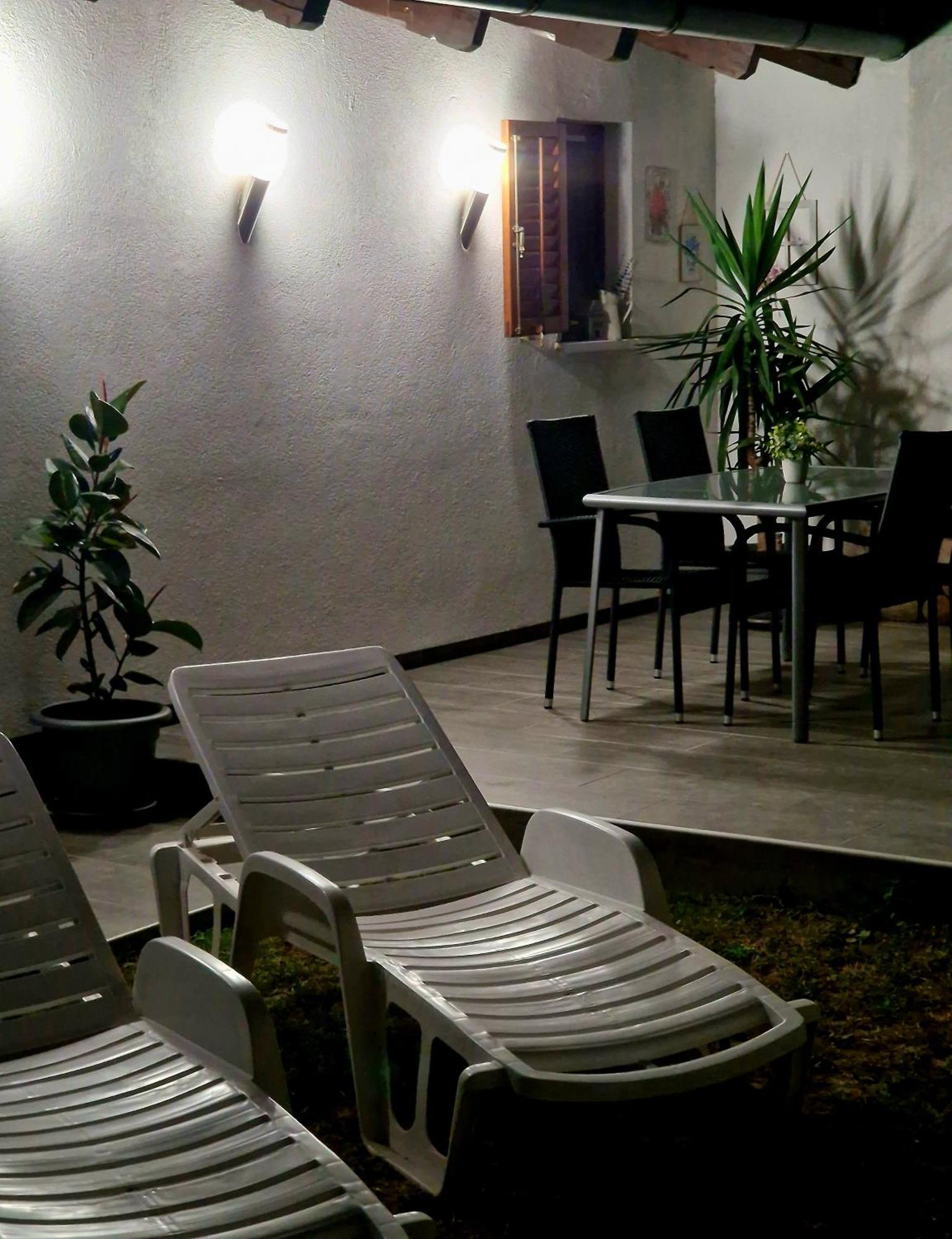 Studio Apartman Planb, Self Check In Osijek Exteriör bild